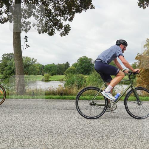 30.08.2026 - Elbe Triathlon Hamburg Michael Burmester http://msf.ph/oto/10040941 30.08.2026 10:59:35 Radfahren 1050, 1172, 1189, 1234, 1332 meine-sportfotos.de