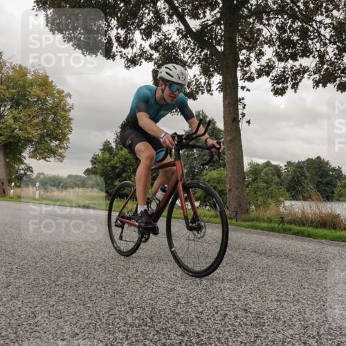30.08.2026 - Elbe Triathlon Hamburg Michael Burmester http://msf.ph/oto/10040970 30.08.2026 09:02:20 Radfahren 180, 194, 205, 267 meine-sportfotos.de