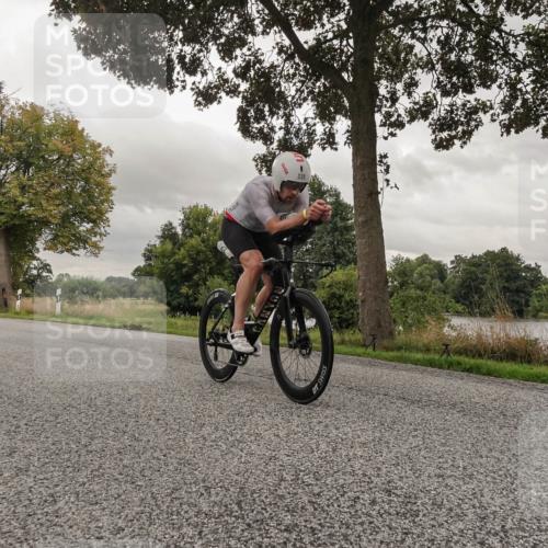 30.08.2026 - Elbe Triathlon Hamburg Michael Burmester http://msf.ph/oto/10041058 30.08.2026 09:02:54 Radfahren 220, 226, 259 meine-sportfotos.de