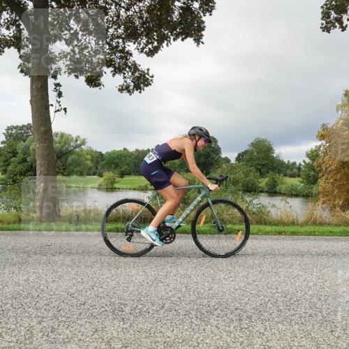 30.08.2026 - Elbe Triathlon Hamburg Michael Burmester http://msf.ph/oto/10041219 30.08.2026 11:02:58 Radfahren 1157, 1285, 1393, 1394, 1450 meine-sportfotos.de