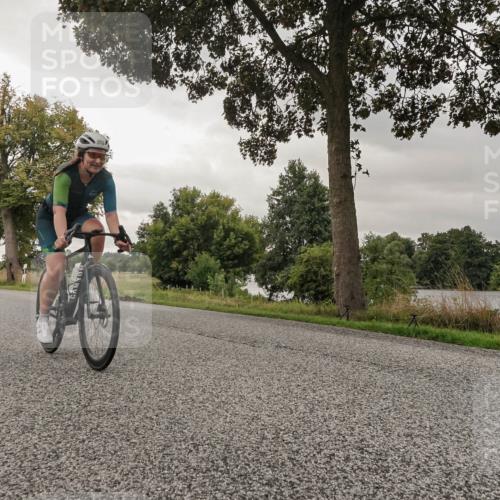 30.08.2026 - Elbe Triathlon Hamburg Michael Burmester http://msf.ph/oto/10041298 30.08.2026 09:05:21 Radfahren 218, 308, 352 meine-sportfotos.de