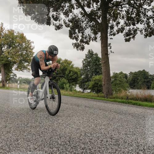 30.08.2026 - Elbe Triathlon Hamburg Michael Burmester http://msf.ph/oto/10041345 30.08.2026 09:05:42 Radfahren 207, 309 meine-sportfotos.de