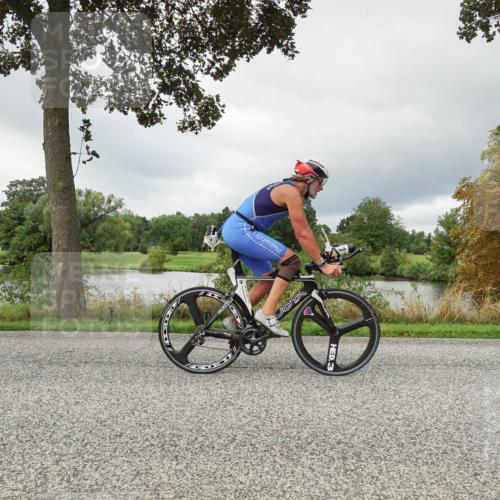 30.08.2026 - Elbe Triathlon Hamburg Michael Burmester http://msf.ph/oto/10041352 30.08.2026 11:04:44 Radfahren 1256, 1362 meine-sportfotos.de