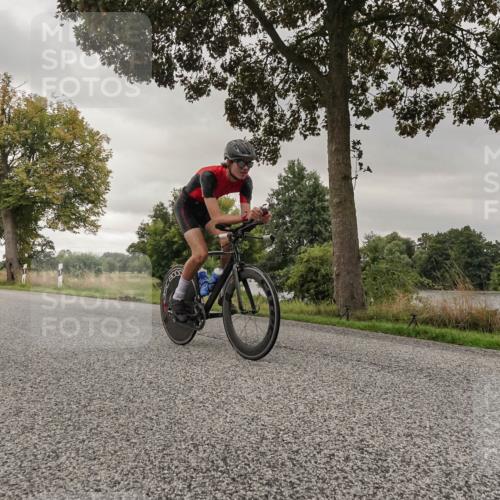 30.08.2026 - Elbe Triathlon Hamburg Michael Burmester http://msf.ph/oto/10041489 30.08.2026 09:06:56 Radfahren 282, 392 meine-sportfotos.de