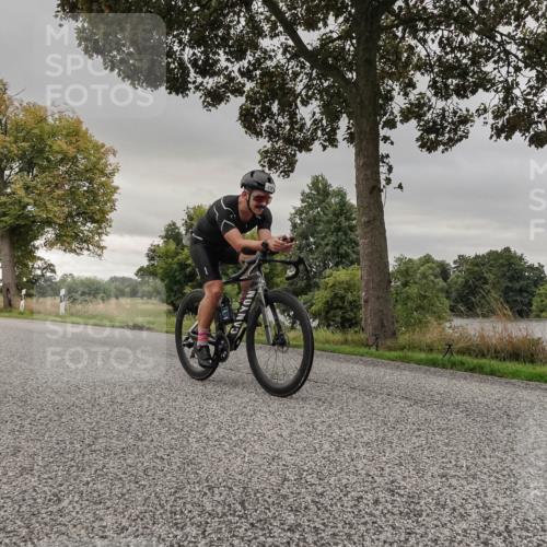 30.08.2026 - Elbe Triathlon Hamburg Michael Burmester http://msf.ph/oto/10041637 30.08.2026 09:08:38 Radfahren 496 meine-sportfotos.de