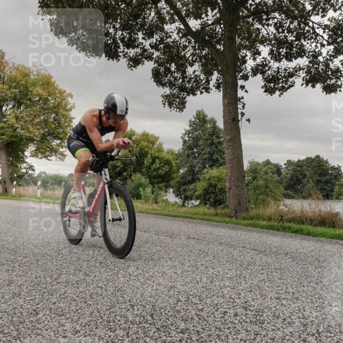 30.08.2026 - Elbe Triathlon Hamburg Michael Burmester http://msf.ph/oto/10041669 30.08.2026 09:09:13 Radfahren 193, 286, 411 meine-sportfotos.de
