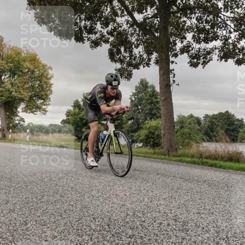 30.08.2026 - Elbe Triathlon Hamburg Michael Burmester http://msf.ph/oto/10041690 30.08.2026 09:09:16 Radfahren 286, 411, 420 meine-sportfotos.de