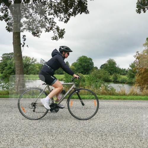 30.08.2026 - Elbe Triathlon Hamburg Michael Burmester http://msf.ph/oto/10041713 30.08.2026 11:08:44 Radfahren 906, 1258, 1516, 1516 meine-sportfotos.de