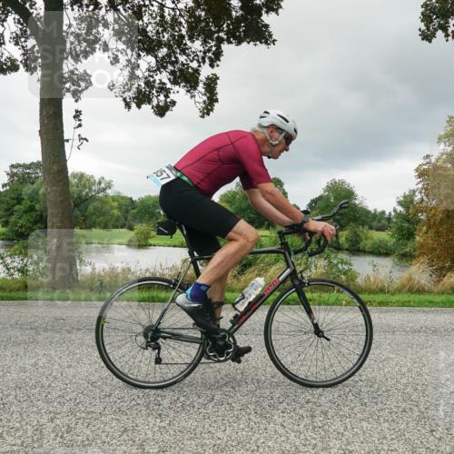 30.08.2026 - Elbe Triathlon Hamburg Michael Burmester http://msf.ph/oto/10041797 30.08.2026 11:10:04 Radfahren 1296, 1324, 1357 meine-sportfotos.de
