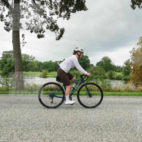 30.08.2026 - Elbe Triathlon Hamburg Michael Burmester http://msf.ph/oto/10041819 30.08.2026 11:10:38 Radfahren 1351, 1427 meine-sportfotos.de