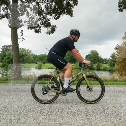 30.08.2026 - Elbe Triathlon Hamburg Michael Burmester http://msf.ph/oto/10041843 30.08.2026 11:10:57 Radfahren 1174, 1439, 1518, 1518 meine-sportfotos.de