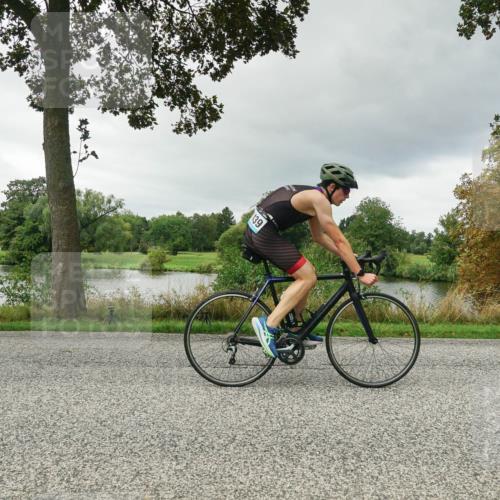 30.08.2026 - Elbe Triathlon Hamburg Michael Burmester http://msf.ph/oto/10041847 30.08.2026 11:11:04 Radfahren 1439 meine-sportfotos.de