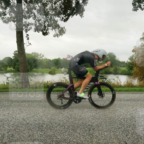 30.08.2026 - Elbe Triathlon Hamburg Michael Burmester http://msf.ph/oto/10041943 30.08.2026 08:38:54 Radfahren 186 meine-sportfotos.de