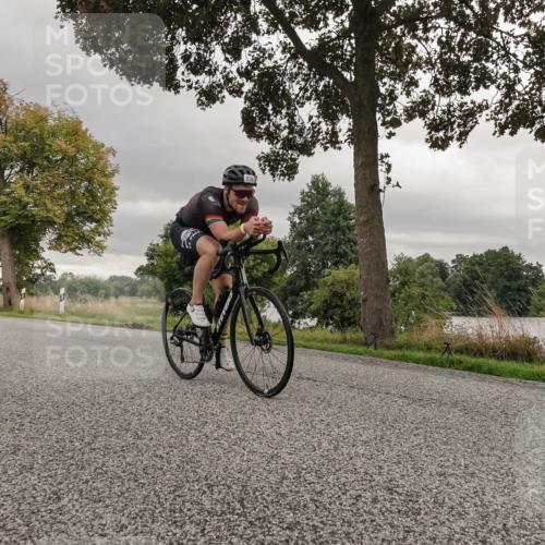 30.08.2026 - Elbe Triathlon Hamburg Michael Burmester http://msf.ph/oto/10042015 30.08.2026 09:11:26 Radfahren 230, 255, 338 meine-sportfotos.de