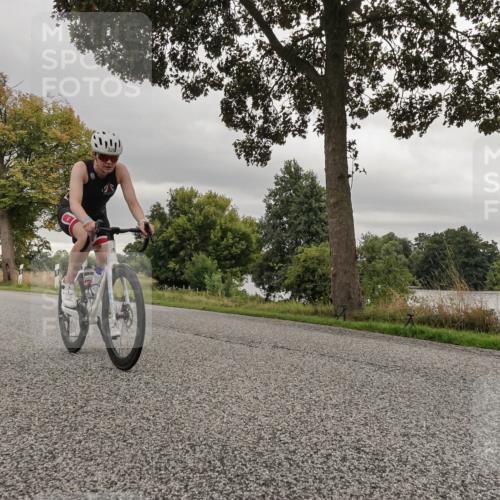 30.08.2026 - Elbe Triathlon Hamburg Michael Burmester http://msf.ph/oto/10042032 30.08.2026 09:11:39 Radfahren 270, 328 meine-sportfotos.de