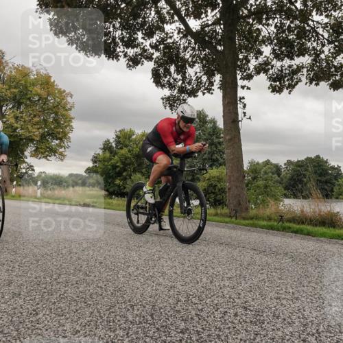 30.08.2026 - Elbe Triathlon Hamburg Michael Burmester http://msf.ph/oto/10042105 30.08.2026 09:12:20 Radfahren 210, 290, 310, 314, 347, 351, 359, 374 meine-sportfotos.de