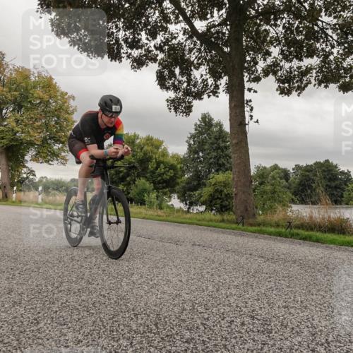30.08.2026 - Elbe Triathlon Hamburg Michael Burmester http://msf.ph/oto/10042175 30.08.2026 09:12:33 Radfahren 192, 324, 341 meine-sportfotos.de