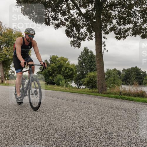 30.08.2026 - Elbe Triathlon Hamburg Michael Burmester http://msf.ph/oto/10042202 30.08.2026 09:12:42 Radfahren 202, 288, 341, 481, 595 meine-sportfotos.de