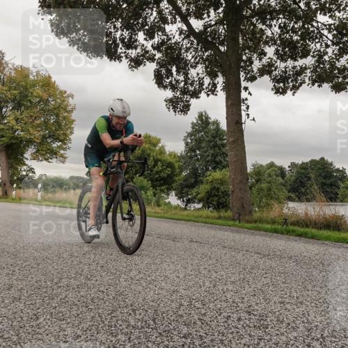 30.08.2026 - Elbe Triathlon Hamburg Michael Burmester http://msf.ph/oto/10042226 30.08.2026 09:12:50 Radfahren 202, 222, 271, 298, 366 meine-sportfotos.de