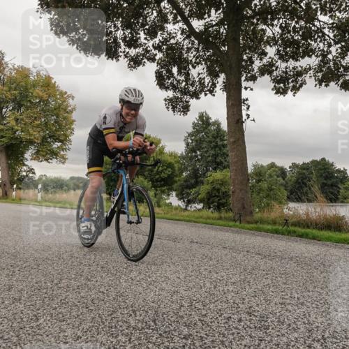 30.08.2026 - Elbe Triathlon Hamburg Michael Burmester http://msf.ph/oto/10042247 30.08.2026 09:12:53 Radfahren 222, 271, 298, 366 meine-sportfotos.de