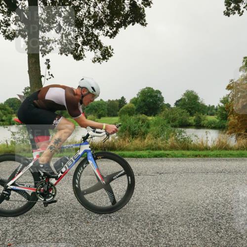 30.08.2026 - Elbe Triathlon Hamburg Michael Burmester http://msf.ph/oto/10042312 30.08.2026 08:47:50 Radfahren 236 meine-sportfotos.de