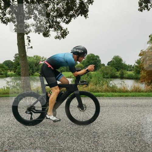 30.08.2026 - Elbe Triathlon Hamburg Michael Burmester http://msf.ph/oto/10042320 30.08.2026 08:48:23 Radfahren 211 meine-sportfotos.de