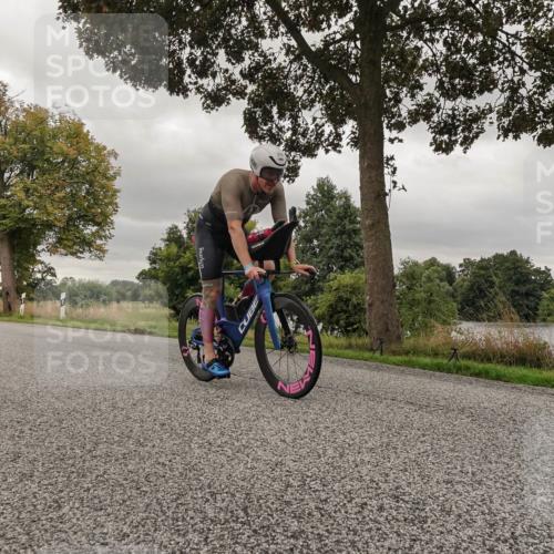 30.08.2026 - Elbe Triathlon Hamburg Michael Burmester http://msf.ph/oto/10042373 30.08.2026 09:13:24 Radfahren 238, 245, 248, 318, 346, 385, 689 meine-sportfotos.de