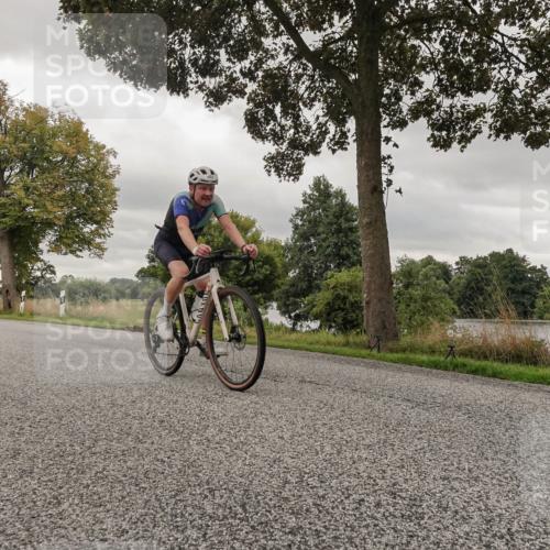 30.08.2026 - Elbe Triathlon Hamburg Michael Burmester http://msf.ph/oto/10042509 30.08.2026 09:14:26 Radfahren 205, 226, 315, 367, 460, 484 meine-sportfotos.de