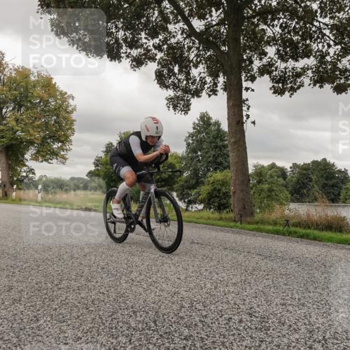 30.08.2026 - Elbe Triathlon Hamburg Michael Burmester http://msf.ph/oto/10042537 30.08.2026 09:14:29 Radfahren 195, 205, 215, 226, 315, 367, 383, 460 meine-sportfotos.de