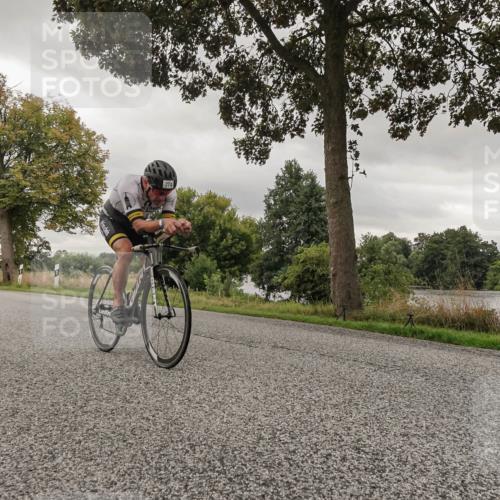 30.08.2026 - Elbe Triathlon Hamburg Michael Burmester http://msf.ph/oto/10042696 30.08.2026 09:14:57 Radfahren 180, 186, 274, 302, 493 meine-sportfotos.de