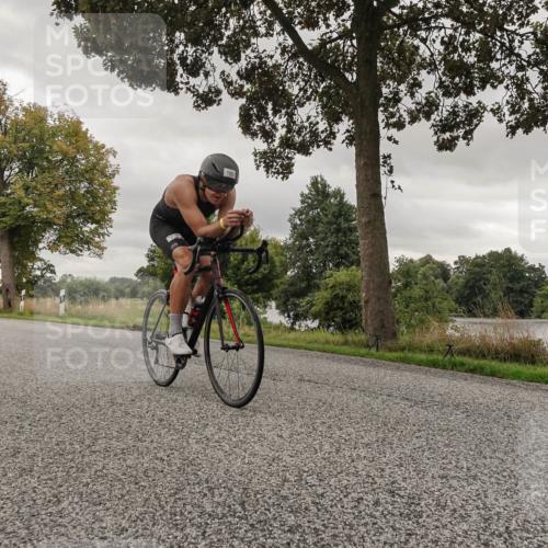 30.08.2026 - Elbe Triathlon Hamburg Michael Burmester http://msf.ph/oto/10042729 30.08.2026 09:15:05 Radfahren 180, 194, 273 meine-sportfotos.de