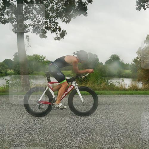 30.08.2026 - Elbe Triathlon Hamburg Michael Burmester http://msf.ph/oto/10042815 30.08.2026 08:56:02 Radfahren 193, 204, 328, 411 meine-sportfotos.de