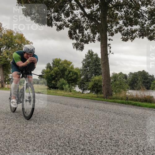 30.08.2026 - Elbe Triathlon Hamburg Michael Burmester http://msf.ph/oto/10042895 30.08.2026 09:15:57 Radfahren 200 meine-sportfotos.de