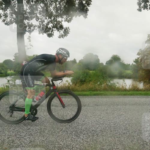 30.08.2026 - Elbe Triathlon Hamburg Michael Burmester http://msf.ph/oto/10042903 30.08.2026 08:57:02 Radfahren 182, 227, 255, 388 meine-sportfotos.de