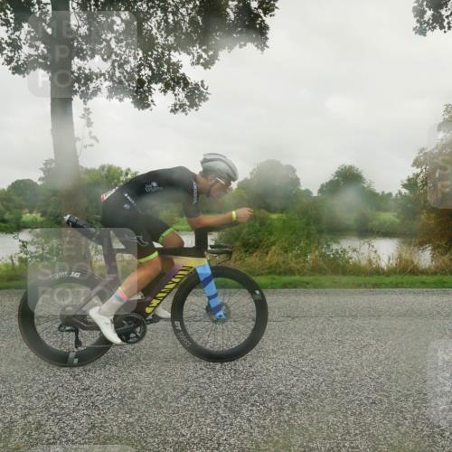 30.08.2026 - Elbe Triathlon Hamburg Michael Burmester http://msf.ph/oto/10042921 30.08.2026 08:57:09 Radfahren 182, 227 meine-sportfotos.de