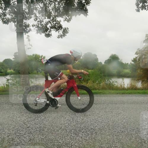 30.08.2026 - Elbe Triathlon Hamburg Michael Burmester http://msf.ph/oto/10042930 30.08.2026 08:57:10 Radfahren 182, 227, 382 meine-sportfotos.de