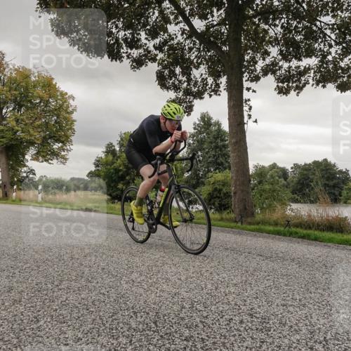 30.08.2026 - Elbe Triathlon Hamburg Michael Burmester http://msf.ph/oto/10042935 30.08.2026 09:16:16 Radfahren 190, 452, 528 meine-sportfotos.de
