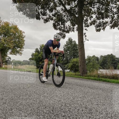 30.08.2026 - Elbe Triathlon Hamburg Michael Burmester http://msf.ph/oto/10043013 30.08.2026 09:16:41 Radfahren 217, 231, 247, 327, 384, 391, 637, 641 meine-sportfotos.de