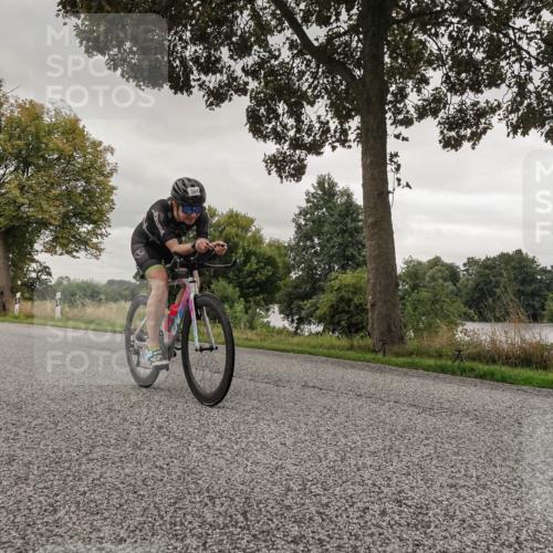 30.08.2026 - Elbe Triathlon Hamburg Michael Burmester http://msf.ph/oto/10043021 30.08.2026 09:16:43 Radfahren 217, 231, 247, 384, 391, 637, 641 meine-sportfotos.de
