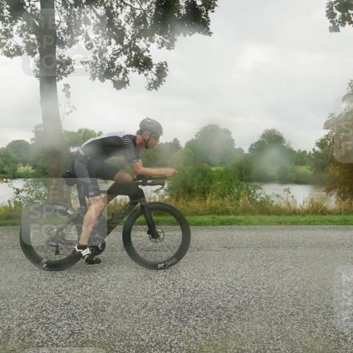 30.08.2026 - Elbe Triathlon Hamburg Michael Burmester http://msf.ph/oto/10043049 30.08.2026 08:58:17 Radfahren 275 meine-sportfotos.de