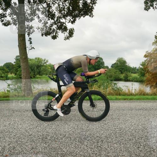 30.08.2026 - Elbe Triathlon Hamburg Michael Burmester http://msf.ph/oto/10043602 30.08.2026 09:04:33 Radfahren 217 meine-sportfotos.de