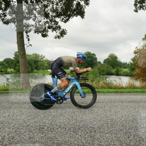 30.08.2026 - Elbe Triathlon Hamburg Michael Burmester http://msf.ph/oto/10043684 30.08.2026 09:05:24 Radfahren 218 meine-sportfotos.de