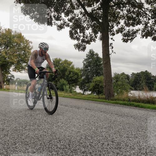30.08.2026 - Elbe Triathlon Hamburg Michael Burmester http://msf.ph/oto/10043728 30.08.2026 09:19:53 Radfahren 381, 400, 419 meine-sportfotos.de