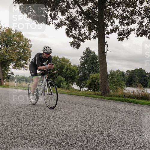 30.08.2026 - Elbe Triathlon Hamburg Michael Burmester http://msf.ph/oto/10043739 30.08.2026 09:19:58 Radfahren 381, 421 meine-sportfotos.de