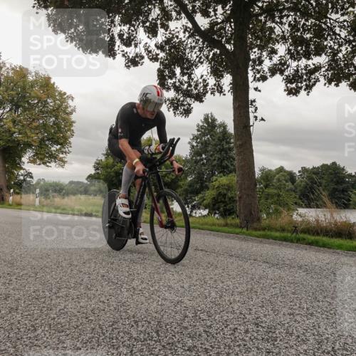 30.08.2026 - Elbe Triathlon Hamburg Michael Burmester http://msf.ph/oto/10043796 30.08.2026 09:20:28 Radfahren 216, 519, 631, 718 meine-sportfotos.de