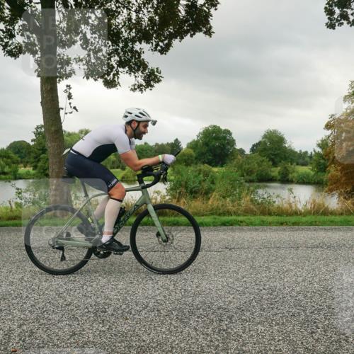 30.08.2026 - Elbe Triathlon Hamburg Michael Burmester http://msf.ph/oto/10043895 30.08.2026 09:07:40 Radfahren 432, 470 meine-sportfotos.de