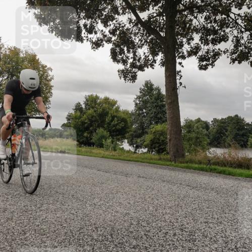 30.08.2026 - Elbe Triathlon Hamburg Michael Burmester http://msf.ph/oto/10043957 30.08.2026 09:21:26 Radfahren 410, 488, 497 meine-sportfotos.de