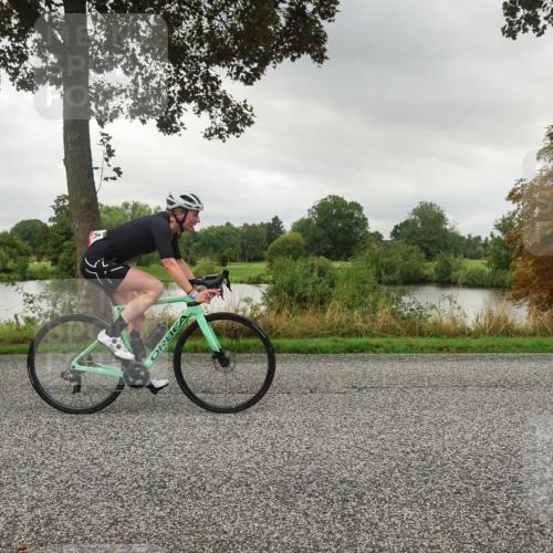 30.08.2026 - Elbe Triathlon Hamburg Michael Burmester http://msf.ph/oto/10043992 30.08.2026 09:08:33 Radfahren 331, 496 meine-sportfotos.de