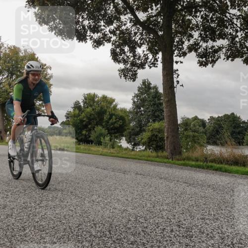 30.08.2026 - Elbe Triathlon Hamburg Michael Burmester http://msf.ph/oto/10044011 30.08.2026 09:21:51 Radfahren 199, 289, 352, 356, 441, 458, 496, 525, 642, 1897 meine-sportfotos.de