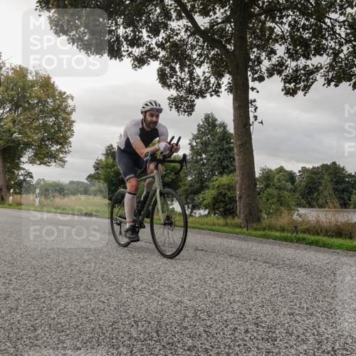 30.08.2026 - Elbe Triathlon Hamburg Michael Burmester http://msf.ph/oto/10044152 30.08.2026 09:22:12 Radfahren 280, 286, 320, 470, 476 meine-sportfotos.de